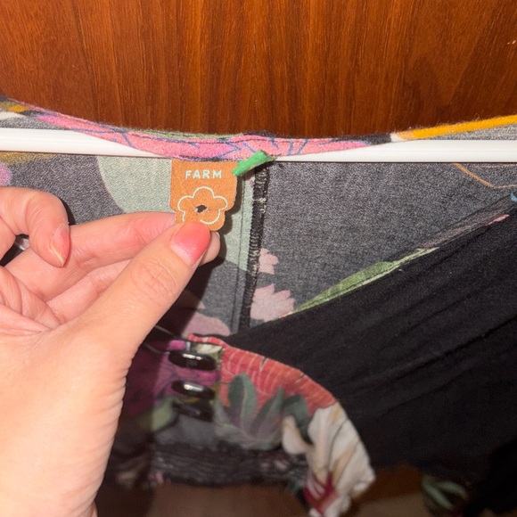 Farm Rio crop top size small/medium - Picture 3 of 3